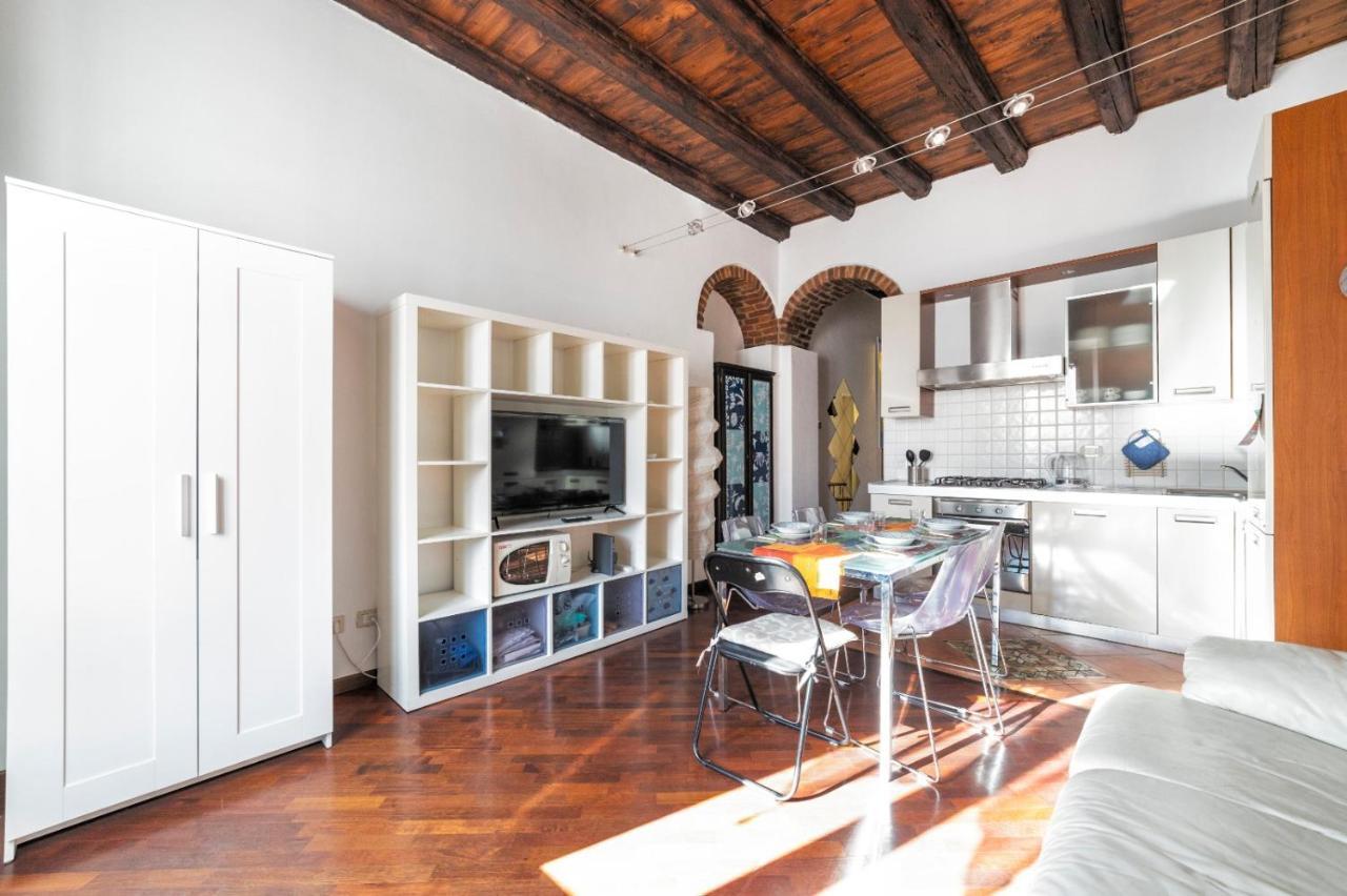 Porta Romana & Bocconi Cosy Apartment ميلان المظهر الخارجي الصورة