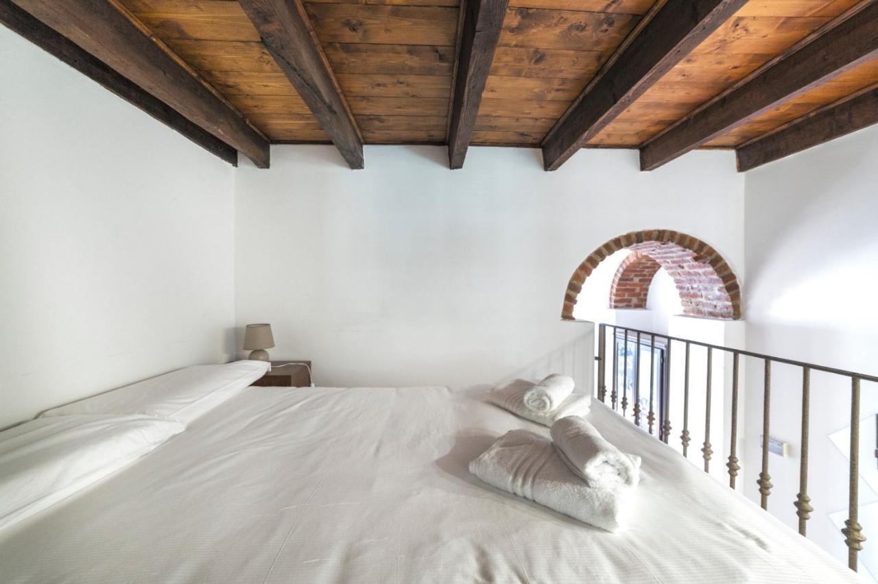 Porta Romana & Bocconi Cosy Apartment ميلان المظهر الخارجي الصورة