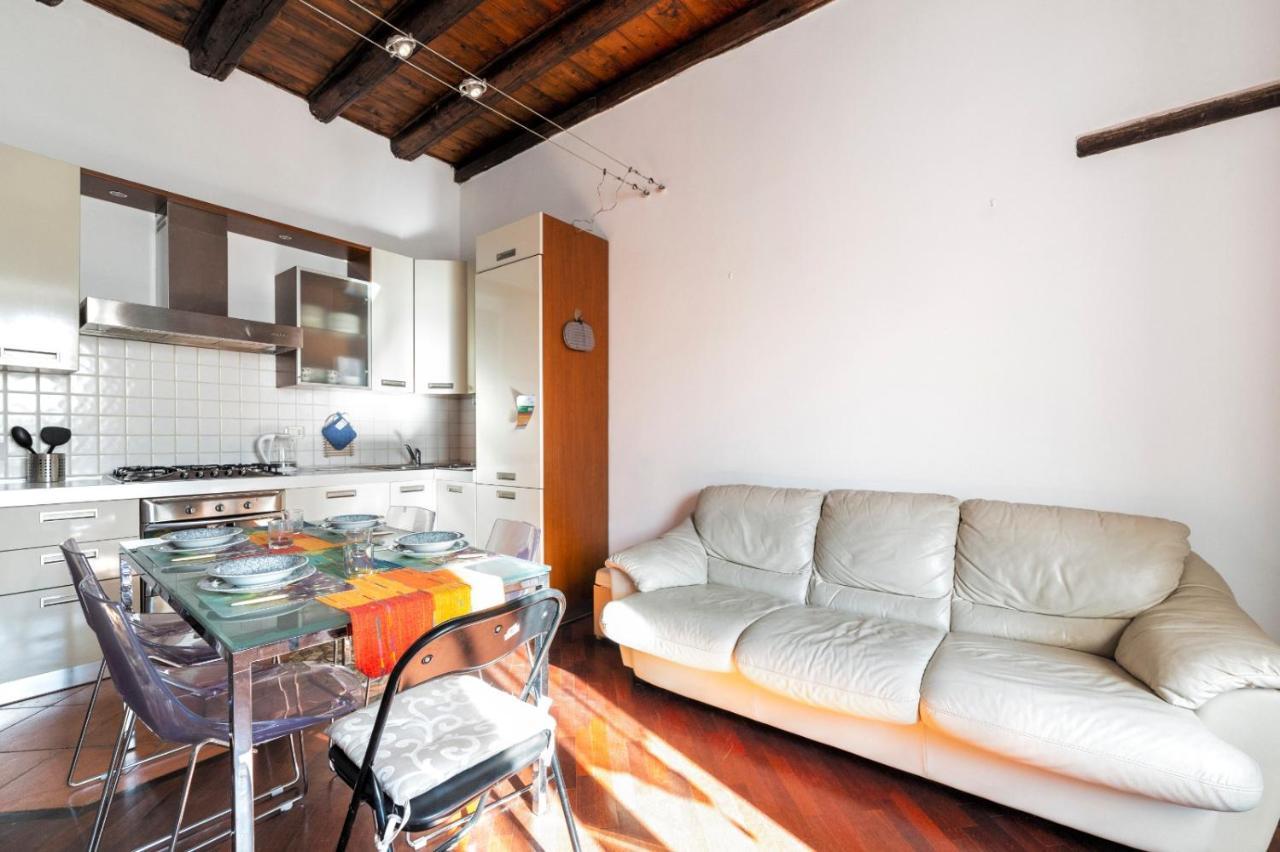 Porta Romana & Bocconi Cosy Apartment ميلان المظهر الخارجي الصورة